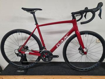 Nieuwe Isaac Vitron 56cm 105 disc Lava Red maat L beschikbaar voor biedingen