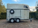 Nette hotra 1.5 paards met Zadelkamer en kunstof bodem, Dieren en Toebehoren, Paarden en Pony's | Trailers en Aanhangwagens, Ophalen