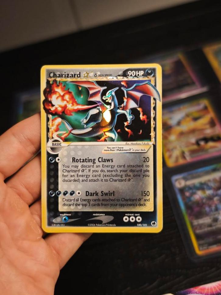 🌟 Charizard gold star 100 dragon frontiers, Hobby en Vrije tijd, Verzamelkaartspellen | Pokémon, Zo goed als nieuw, Ophalen of Verzenden