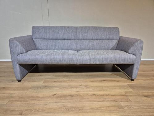 Montel Mondi - 3 zits Bank - Lila - Stof - Nieuwstaat, Huis en Inrichting, Banken | Sofa's en Chaises Longues, Zo goed als nieuw