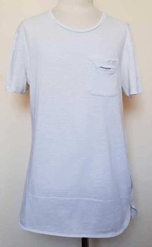 Nik&Nik gaaf wit t-shirt met zakje mt. 164, Kinderen en Baby's, Kinderkleding | Maat 164, Zo goed als nieuw, Jongen, Shirt of Longsleeve