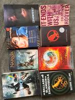 Boeken, Hungergames, Divergent, Narnia, It ends with us, Boeken, Science fiction, Ophalen of Verzenden, Gelezen