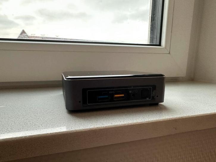 Defect Intel NUC 7 i5, Computers en Software, Desktop Pc's, Niet werkend, Ophalen of Verzenden