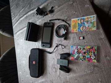 Nette  Nintendo switch familie set met  games oa mario maker beschikbaar voor biedingen