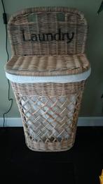 Rieten Wasmand met Deksel, Huis en Inrichting, Ophalen of Verzenden, Zo goed als nieuw