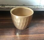 Goudkleurig bloempot, Tuin en Terras, Bloempotten, Overige materialen, Gebruikt, Rond, Ophalen of Verzenden