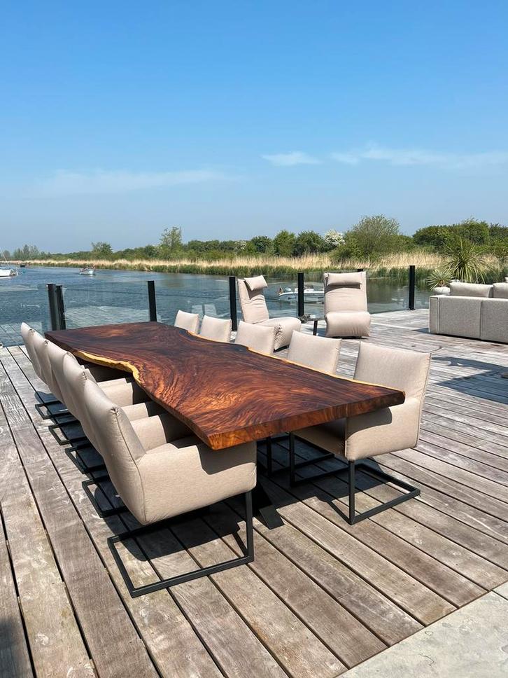 Unieke robuuste Suar boomstam tafels tafel eettafel, Huis en Inrichting, Tafels | Eettafels, Nieuw, 200 cm of meer, Vijf personen of meer