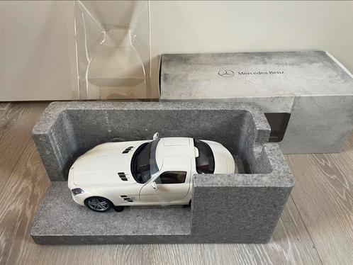 1:18 Minichamps Mercedes-Benz SLS AMG Museum Edition NIEUW, Hobby en Vrije tijd, Modelauto's | 1:18, Nieuw, Auto, MiniChamps, Ophalen of Verzenden