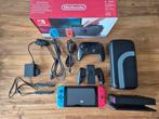 Nintendo Switch 1 + Accessoires, Ophalen, Gebruikt, Switch Original, Met 3 controllers of meer