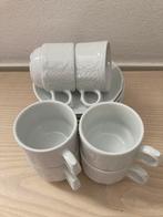 6 Kopjes en Schoteltjes met reliëf motief., Ophalen of Verzenden, Zo goed als nieuw, Overige stijlen, Kop(pen) en/of Schotel(s)