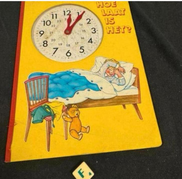 Oud kinderboek: Hoe laat is het?, Boeken, Kinderboeken | Jeugd | onder 10 jaar, Gelezen, Sprookjes, Ophalen of Verzenden