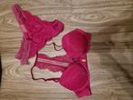 Hunkemöller set bh en 2x string, Hunkemöller, Ophalen of Verzenden, Roze, Setje