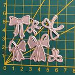 Snijmal strikjes, Ophalen of Verzenden, Zo goed als nieuw, Overige thema's, Pons of Mal