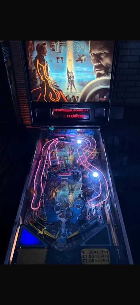 HUO Tron LE in verzamelstaat, Verzamelen, Automaten | Flipperkasten, Zo goed als nieuw, Dot-matrix, Flipperkast, Stern, Ophalen of Verzenden