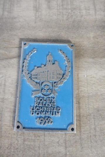 kleine metalen plaquette: Solex Rallye Lichtstad Dokkum 1952 beschikbaar voor biedingen