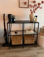 Vittsjö Ikea kast zwart met glasplaat, Ophalen, Zo goed als nieuw