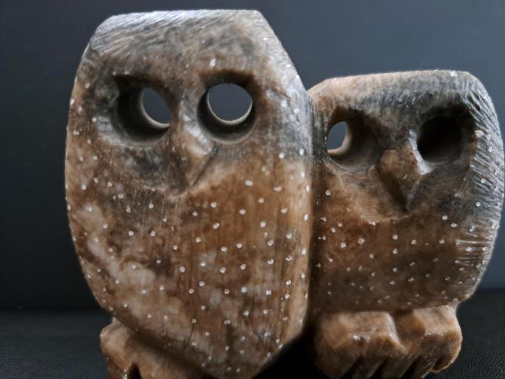 Uiltjes steen met stippels, Verzamelen, Beelden en Beeldjes, Zo goed als nieuw, Dier, Ophalen of Verzenden