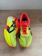 Asics metaspeed edge paris unisex (44), Sport en Fitness, Loopsport en Atletiek, Hardloopschoenen, Ophalen of Verzenden, Zo goed als nieuw