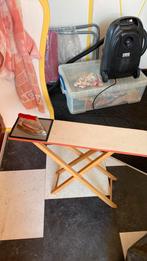 Antieke kinder strijkplank met strijkijzer, Antiek en Kunst, Ophalen of Verzenden