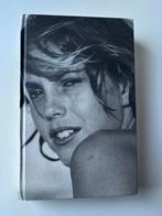 Hard land - Benedict Wells, Boeken, Ophalen of Verzenden, Zo goed als nieuw