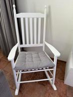 Degelijke witte schommelstoel met grijs kussentje., Ophalen, Zo goed als nieuw