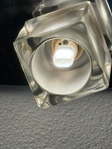 Te koop :2 moderne plafondlampen en 1 stijlvolle hanglamp