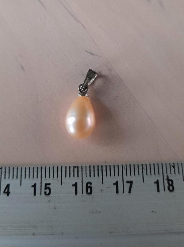 Mooie hanger zoetwaterparel met zilver hangertje, Sieraden, Tassen en Uiterlijk, Kettinghangers, Gebruikt, Overige materialen