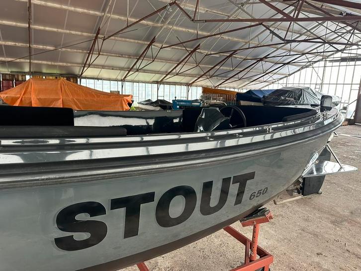 STOUT 650 Najaarsprijs!!!, Watersport en Boten, Sloepen, Gebruikt, 10 tot 30 pk, 6 meter of meer, Buitenboordmotor, Benzine, Polyester