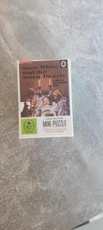 Mini puzzel Sneeuwwitje en de zeven dwergen, Ophalen of Verzenden, Minder dan 500 stukjes, Nieuw