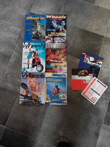 Tijdschriften, folders 90 Puch Aprilia gilera vespa tomos  beschikbaar voor biedingen