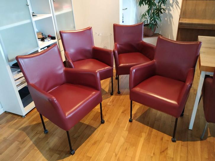 4x lederen eetkamerstoel op wieltjes igst, Huis en Inrichting, Stoelen, Gebruikt, Vier, Leer, Metaal, Rood, Ophalen