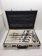 Messenset, 17 stuks in een aluminium koffer van BergHOFF, Ophalen of Verzenden, Zo goed als nieuw, Rvs of Chroom, Vaatwasserbestendig