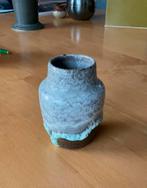 Vaasje Pieter Groeneveldt  uiltje  fat lava bruisglazuur, Antiek en Kunst, Antiek | Keramiek en Aardewerk, Ophalen of Verzenden
