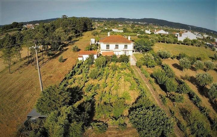 Huis groot Tuin Portugal Tomar T6 wijngaard, Huizen en Kamers, Buitenland, Portugal, Woonhuis, Landelijk, Verkoop zonder makelaar