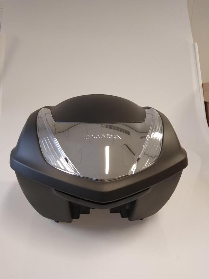 Topkoffer SH125 '14-'16, Motoren, Accessoires | Koffers en Tassen, Zo goed als nieuw, Ophalen of Verzenden