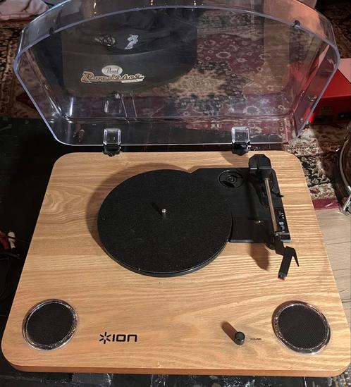 ION MAX LP platenspeler., Audio, Tv en Foto, Platenspelers, Zo goed als nieuw, Overige merken, Ophalen of Verzenden