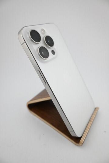 iPhone 15 Pro 128GB Wit - Batterij 86% - Incl. doosje beschikbaar voor biedingen