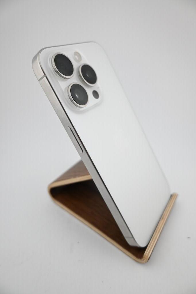 iPhone 15 Pro 128GB Wit - Batterij 86% - Incl. doosje, Telecommunicatie, Mobiele telefoons | Apple iPhone, Gebruikt, 128 GB, Zonder abonnement