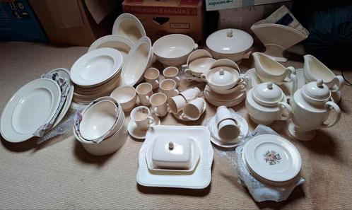 Grote partij Wedgwood, meeste Edme, iets Conway & Moss Rose, Huis en Inrichting, Keuken | Servies, Nieuw, Overige typen, Wedgwood