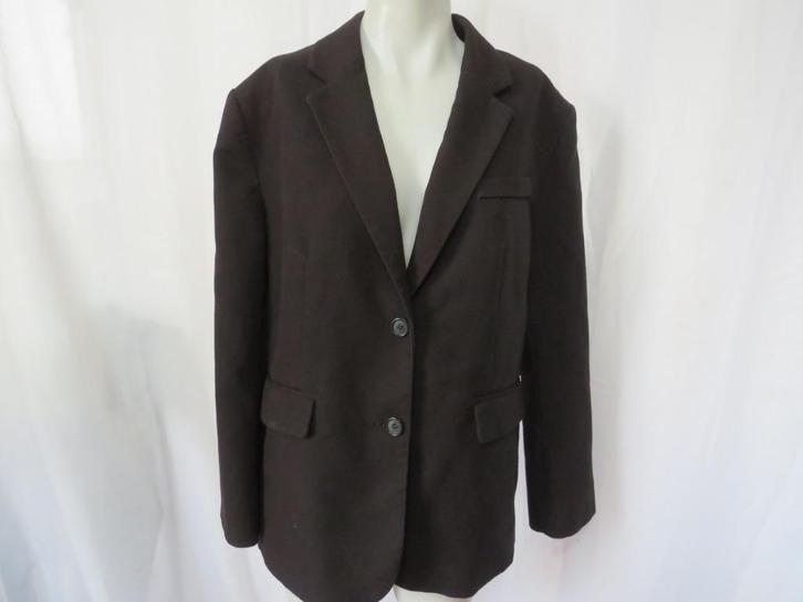 zwarte oversized blazer mt S Gina Tricot, Kleding | Dames, Jasjes, Kostuums en Pakken, Gedragen, Jasje, Maat 38/40 (M), Zwart
