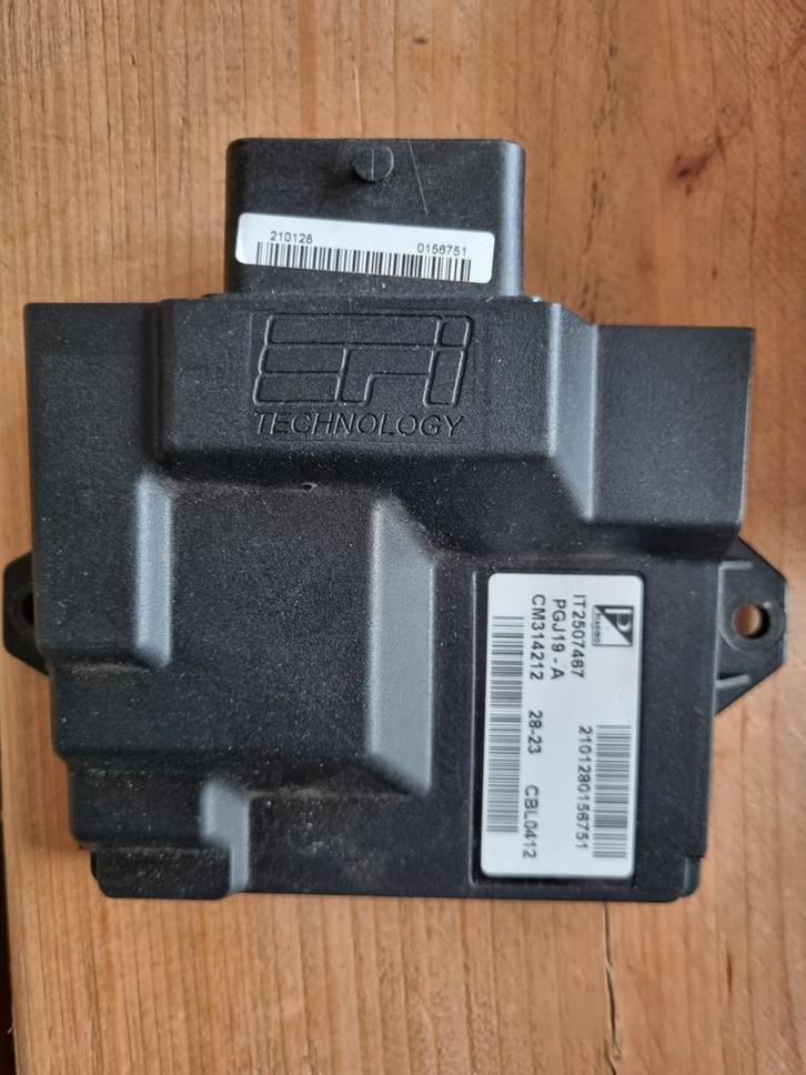 ECU CDI Piaggio Zip 2024 - Nieuwstaat, Fietsen en Brommers, Brommeronderdelen | Scooters, Zo goed als nieuw, Piaggio, Overige typen