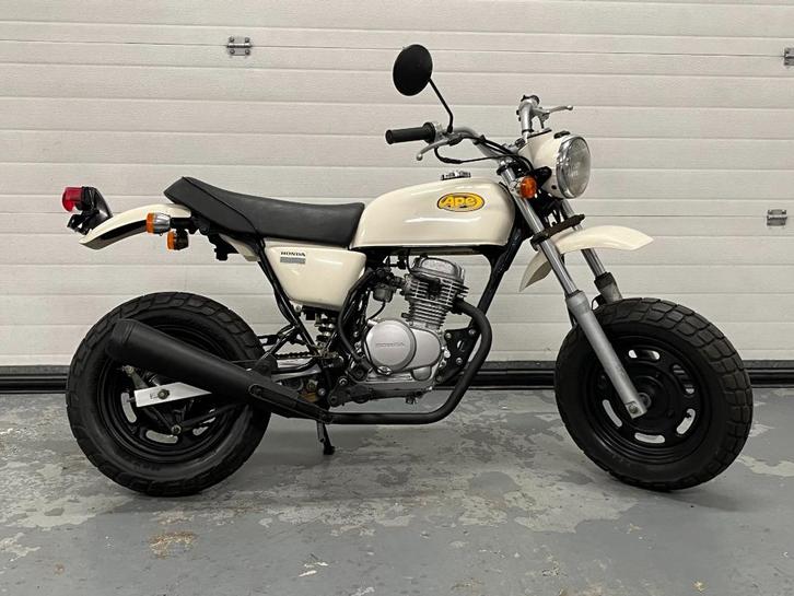 Honda Ape met slechts 739 km! Nieuwstaat!, Fietsen en Brommers, Brommers | Honda, Zo goed als nieuw, Overige modellen, Maximaal 45 km/u