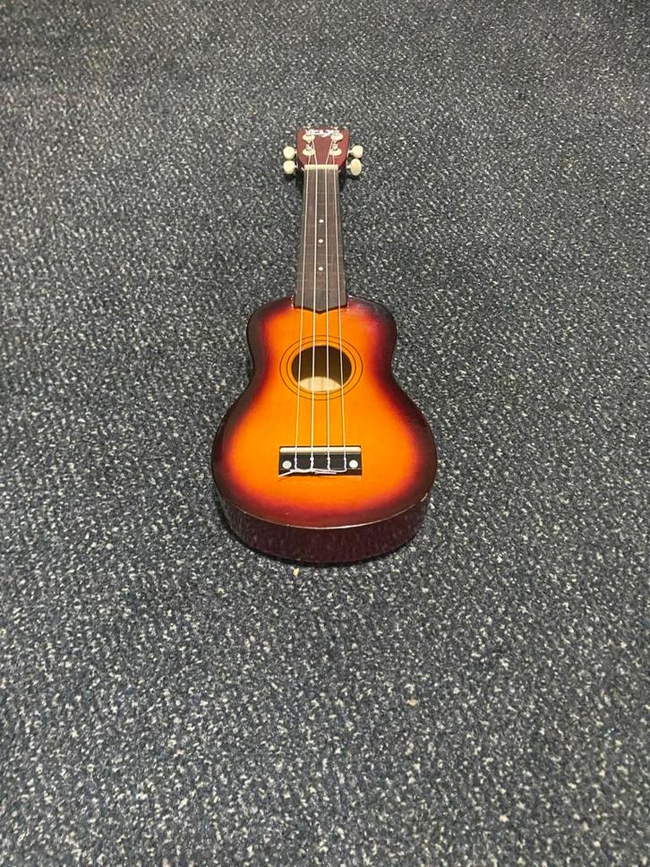 Ukelele CLX Sunburst, Muziek en Instrumenten, Snaarinstrumenten | Overige, Zo goed als nieuw, Ukelele, Ophalen