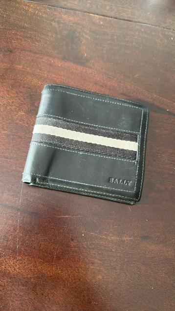 Bally portemonnee van 100 procent kalfsleer beschikbaar voor biedingen