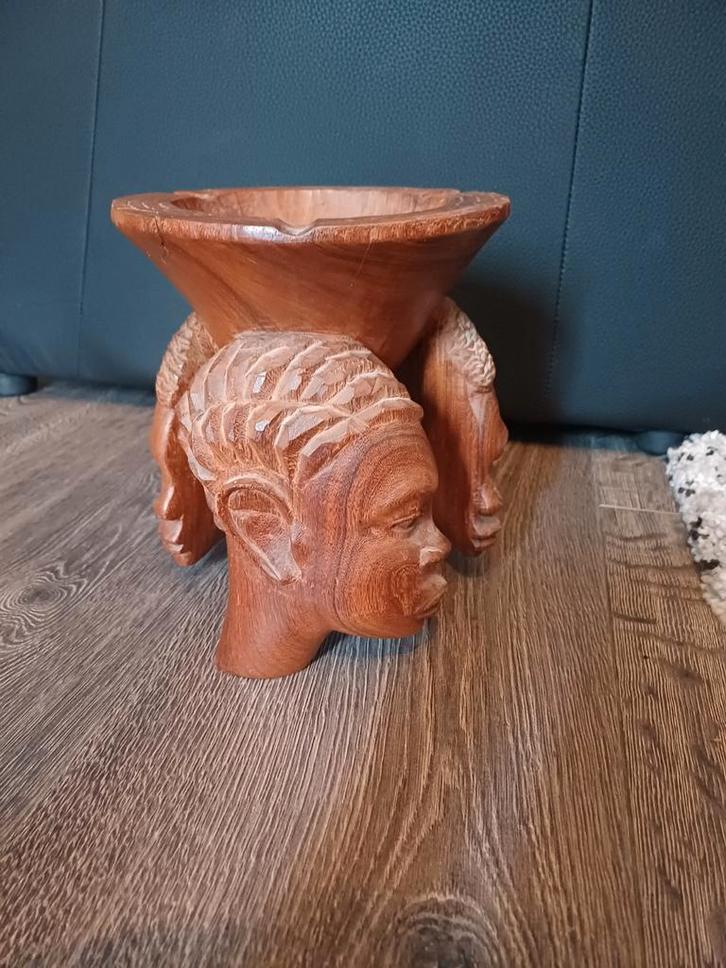 Houten Schaal met Afrikaanse Hoofden, Antiek en Kunst, Kunst | Beelden en Houtsnijwerken, Ophalen of Verzenden