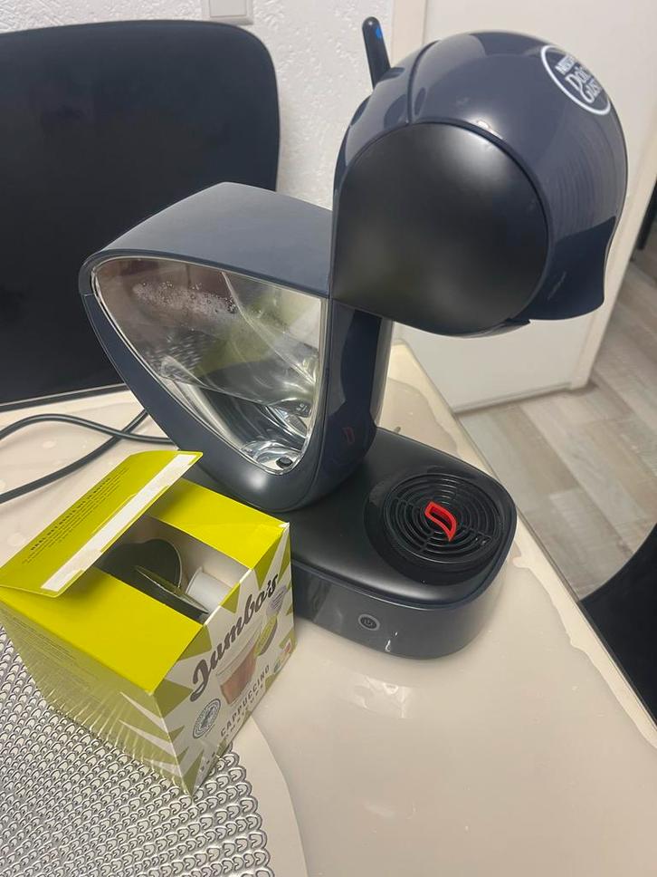 Dolce Gusto Capiccino Koffiemachine, Witgoed en Apparatuur, Koffiezetapparaten, Gebruikt, Koffiepads en cups, Koffiemachine, 1 kopje