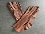 2 paar vintage leren handschoenen, Ophalen of Verzenden, Gedragen, Maat 38/40 (M), Handschoenen