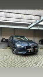 Volvo V60 D3 150pk Aut 2021, Auto's, Automaat, 4 cilinders, Blauw, Leder