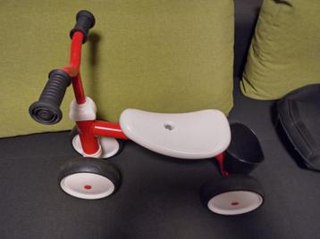 Smoby loopfiets rood beschikbaar voor biedingen