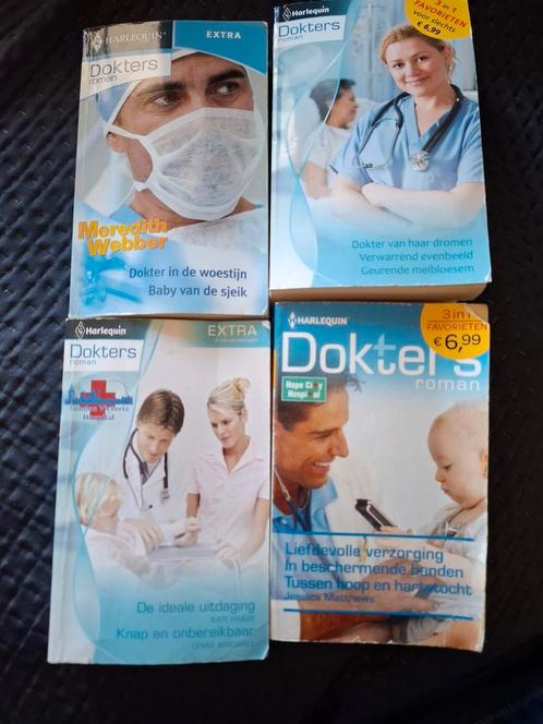 Dokters Roman (4x), Boeken, Romans, Gelezen, Nederland, Ophalen of Verzenden